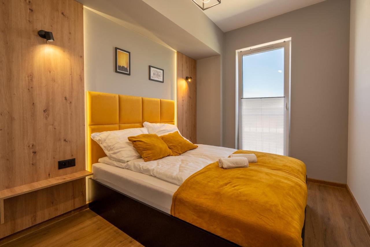 Apartament No82 Yellow Holiday Home Zator Eksteriør bilde
