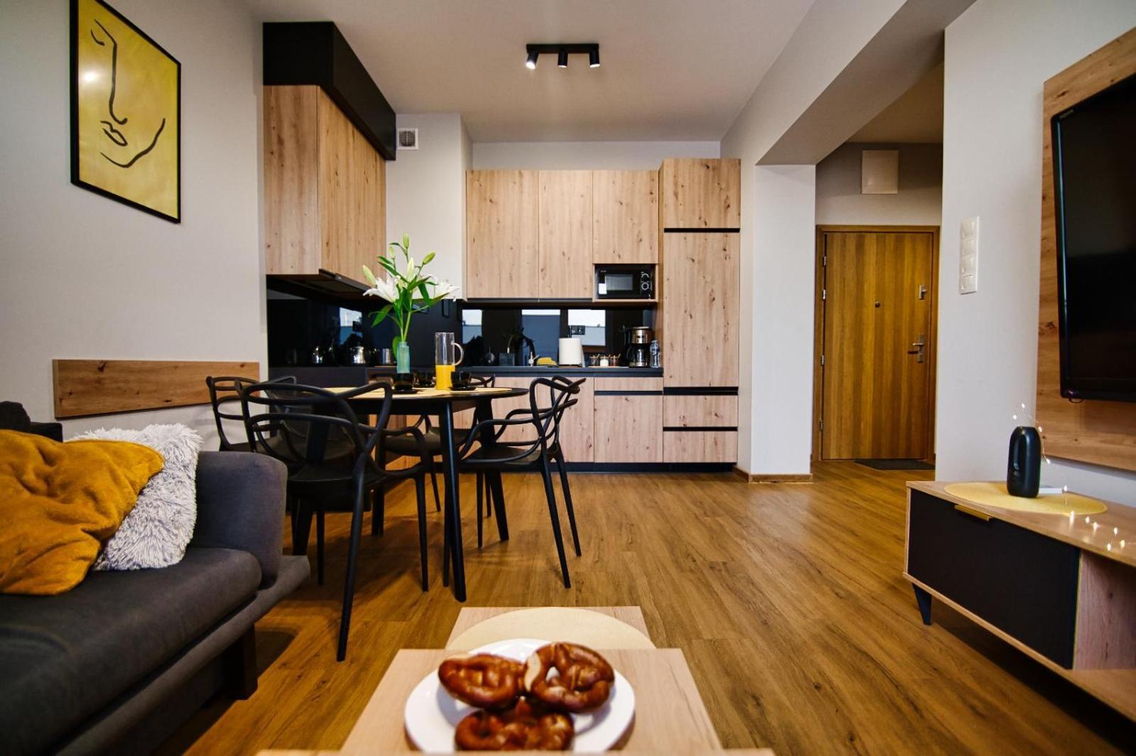 Apartament No82 Yellow Holiday Home Zator Eksteriør bilde